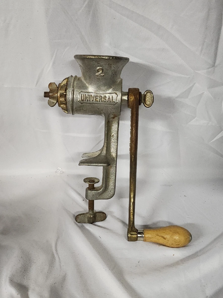 1940s Universal No. 2 Meat Grinder Food Chopper Hand Cranked Wood Handle  Usa