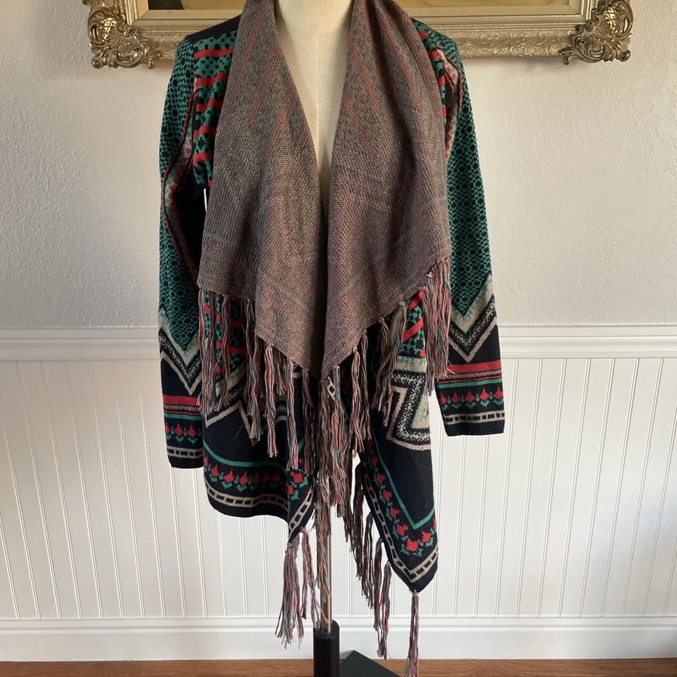 Suéter Flying Tomato Mujer Mediano Negro Flecos Geométricos Frente Abierto Cárdigan Foto 2 de 4