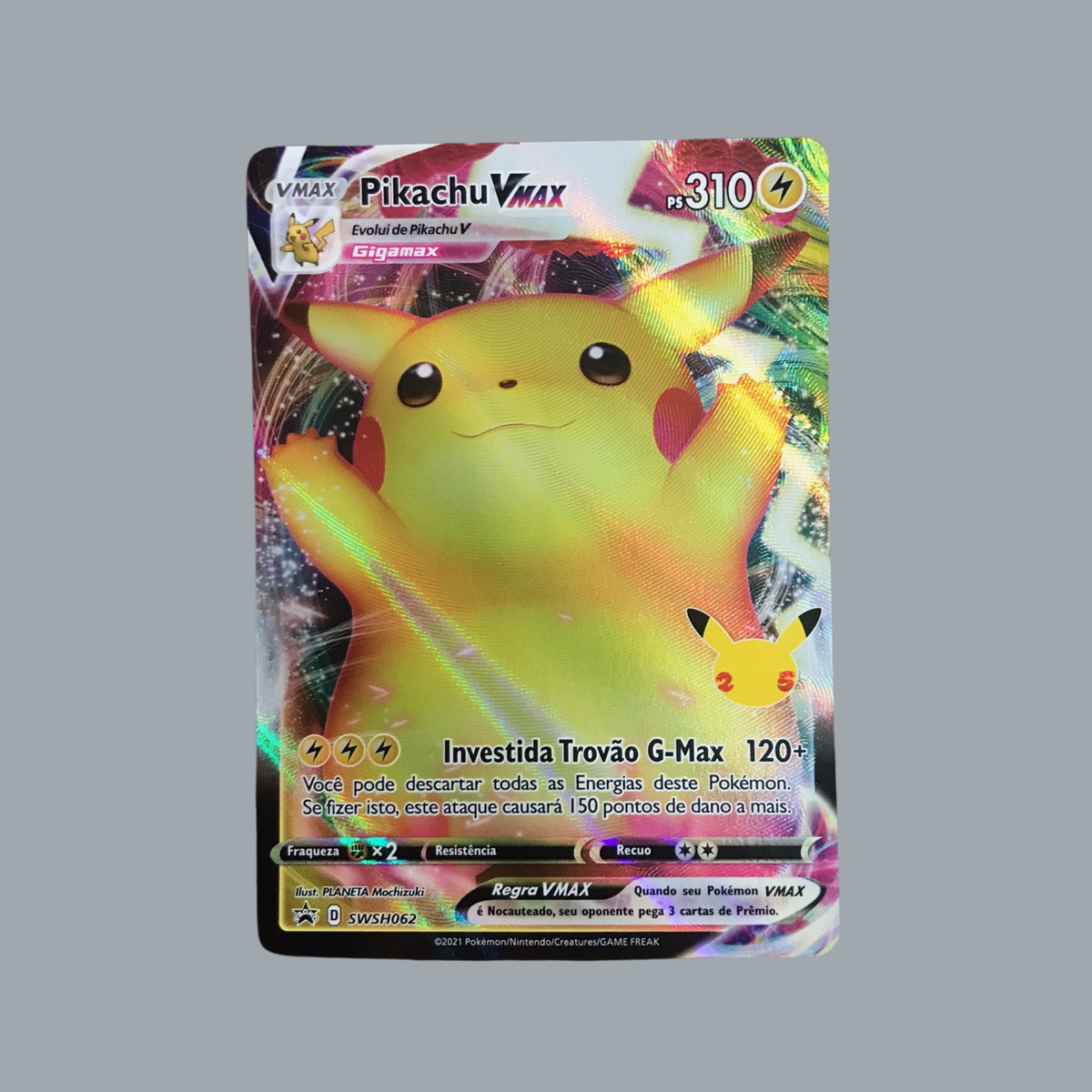 Card Pokémon Portuguese - Pikachu VMax SWSH062 Celebrations Holo