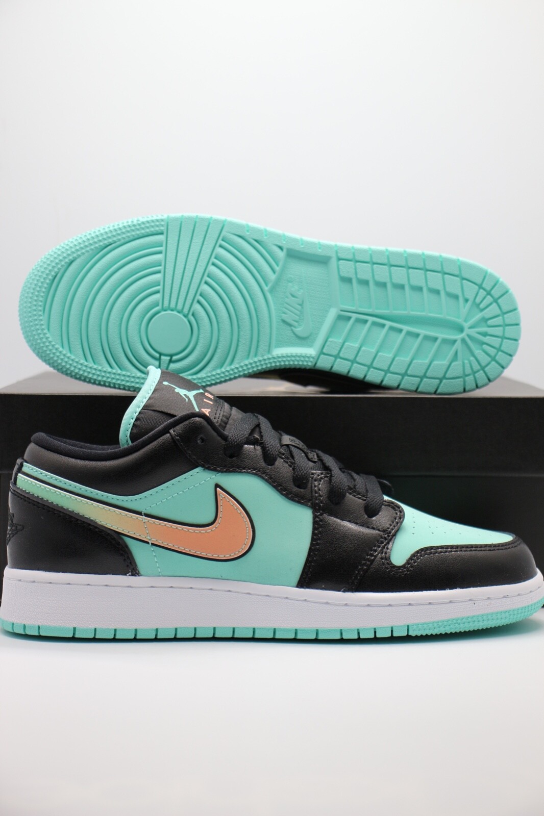 Hot Sell Air Jordan 1 Low SE Tropical Twist GS CV9844-301 Store Near Me –  Cadysneaker | Sneaker New / Release Info