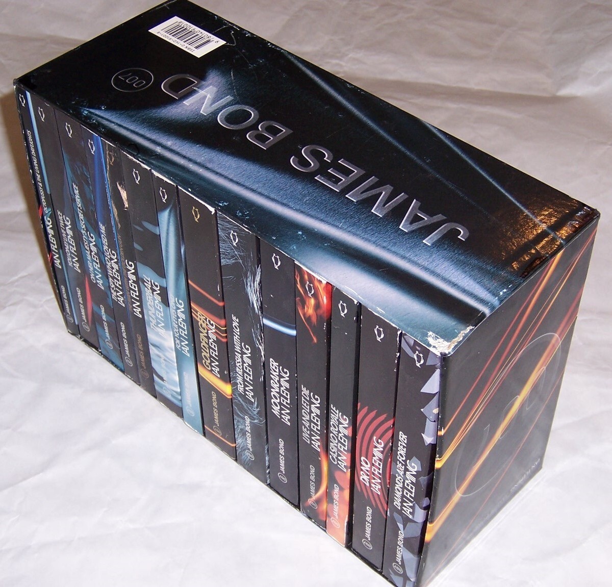 Penguin James Bond 007 by Ian Fleming Paperback box set in 14