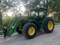 John Deere 6105R loader tractor