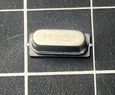 10 Each ~ HCM49 15.000MABJ-UT ~  CITIZEN~  Crystal Oscillator 15 MHz