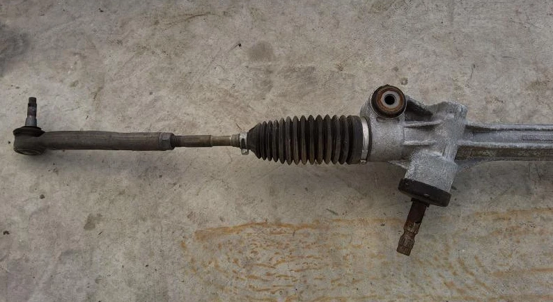 Portaequipajes y piñón de dirección Toyota Highlander 2014-2019 Foto 2 de 3