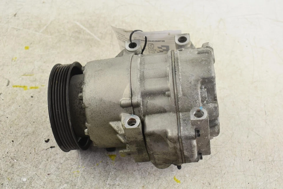 Compresor de aire acondicionado usado para: Kia Sorento 2018 2,0 grado A Foto 3 de 4