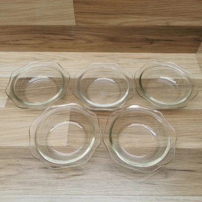 Set of 5 Vintage Pyrex Clear Glass Flower Shaped Dessert Bowls - Image 1 of 4