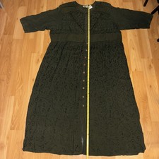 Dress Dark Green Embroidered PS CAREER Elements Grandeur Size 26 100 % Rayon