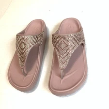 Skechers Arch Fit Cali Breeze Mauve Embellished Sandals Women’s Size 8