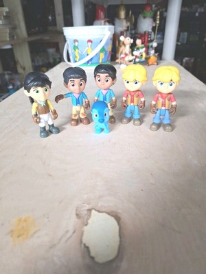 Dino Ranch Jon, Miguel &Min  3  Posable Figure's Lot of 6 