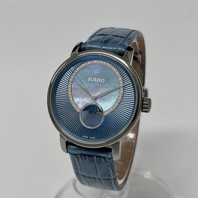 RADO DiaStar Quartz Watch with Black Dial and Silver Case
