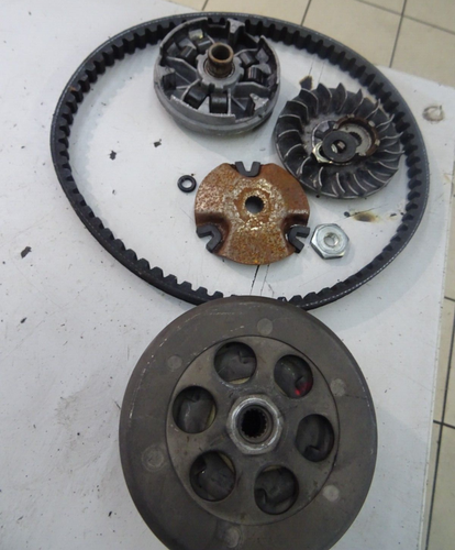 E1. Yamaha YE 50 Zest MBK Evolis Variomatik kupplung - 第 1/4 張圖片