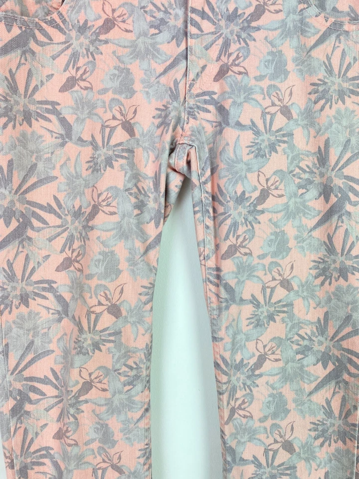 Pantalones de mezclilla Adidas Neo Label ajustados tiro bajo 5 bolsillos rosa floral talla W29 L30 Foto 4 de 4