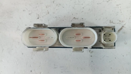 7M0000317D Relay for FORD GALAXY (VX) CLX 1098222 - Picture 2 of 3