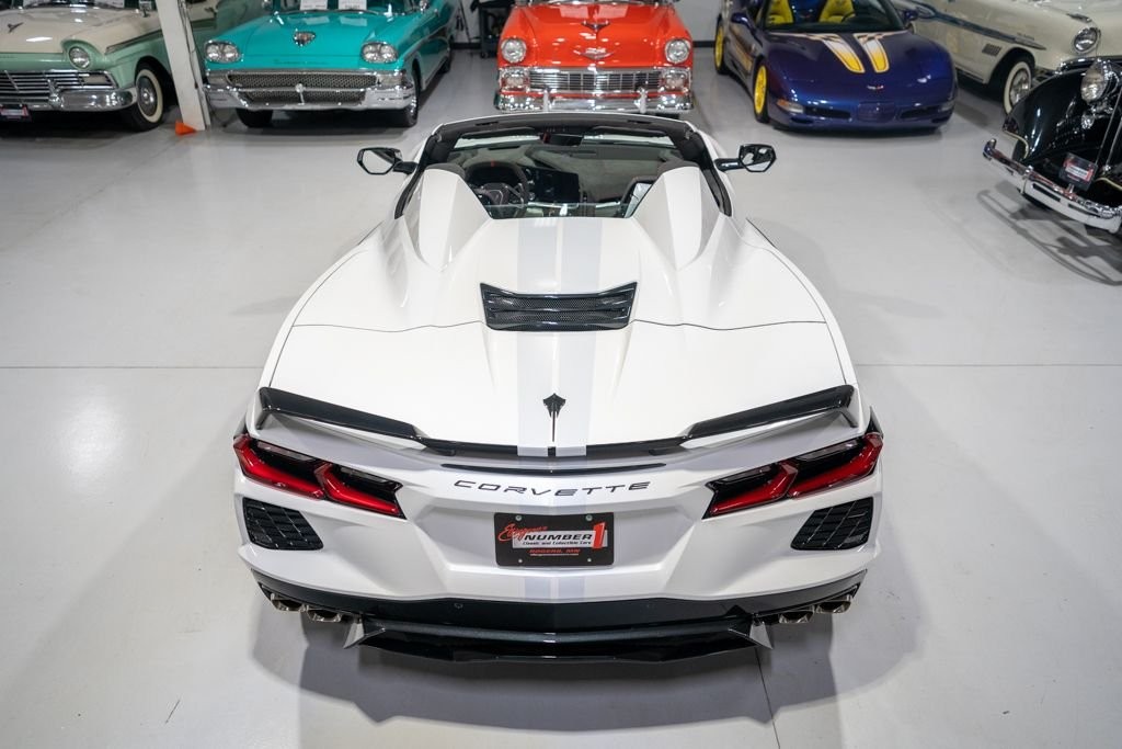 2023 White Pearl Metallic Tricoat Chevrolet Corvette   | C8 Corvette Photo 9