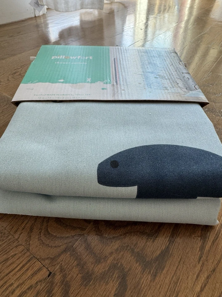 Cortina de ducha Shark de PillowFort para playa caprichosa turquesa Target Boys Foto 2 de 4