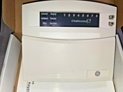 directedセキュリティ Interlogix GE Security Caddx NetworX NX-1308E LED Keypad 8 Zone GE