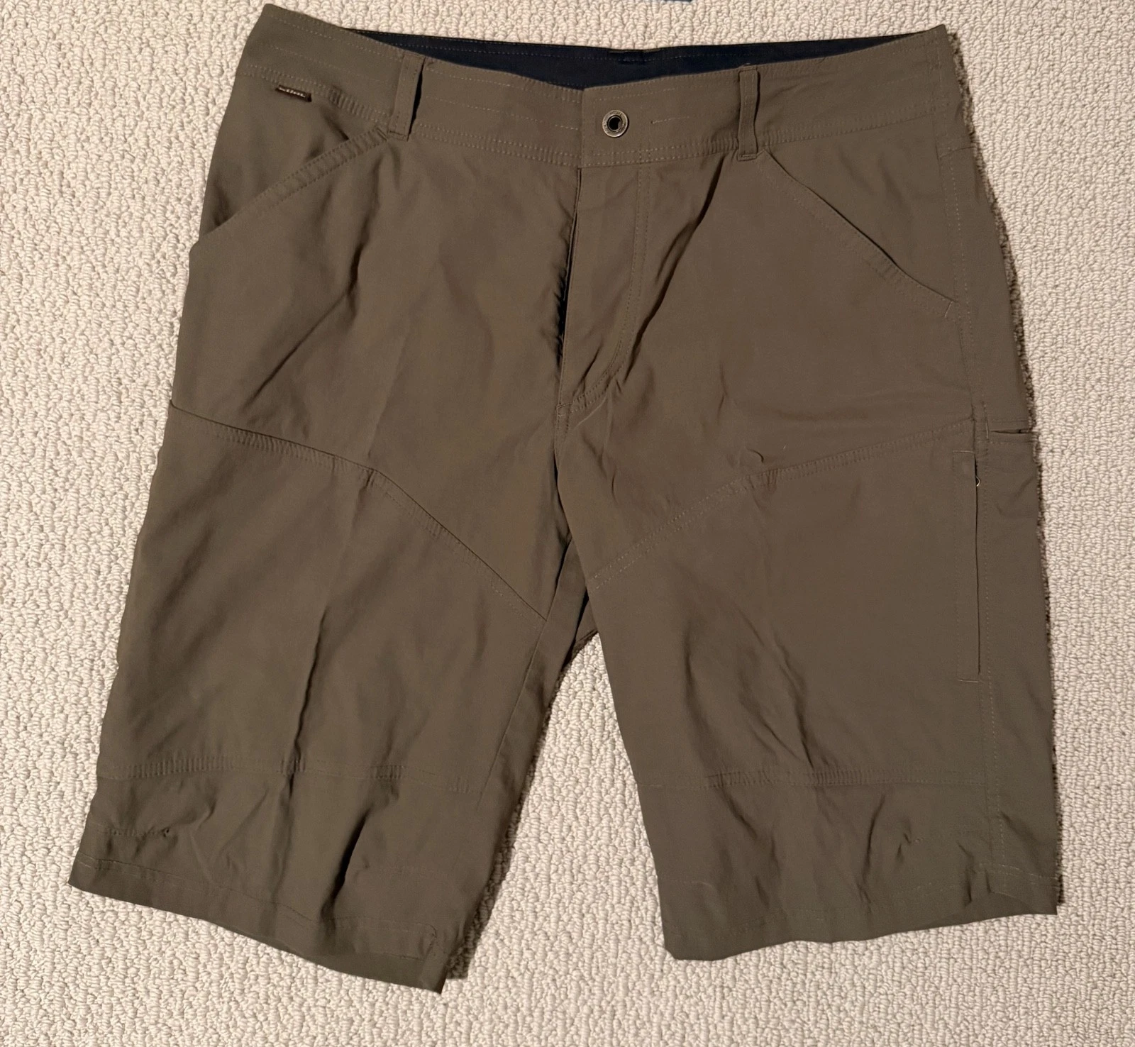 KUHL Mens Renegade Shorts Dark Khaki 36" waist 12" inseam Hiking Walking Cargo