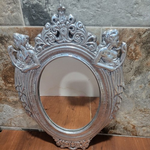 Espejo ovalado vintage decorativo de metal aluminio con figura para damas - Imagen 11 de 14