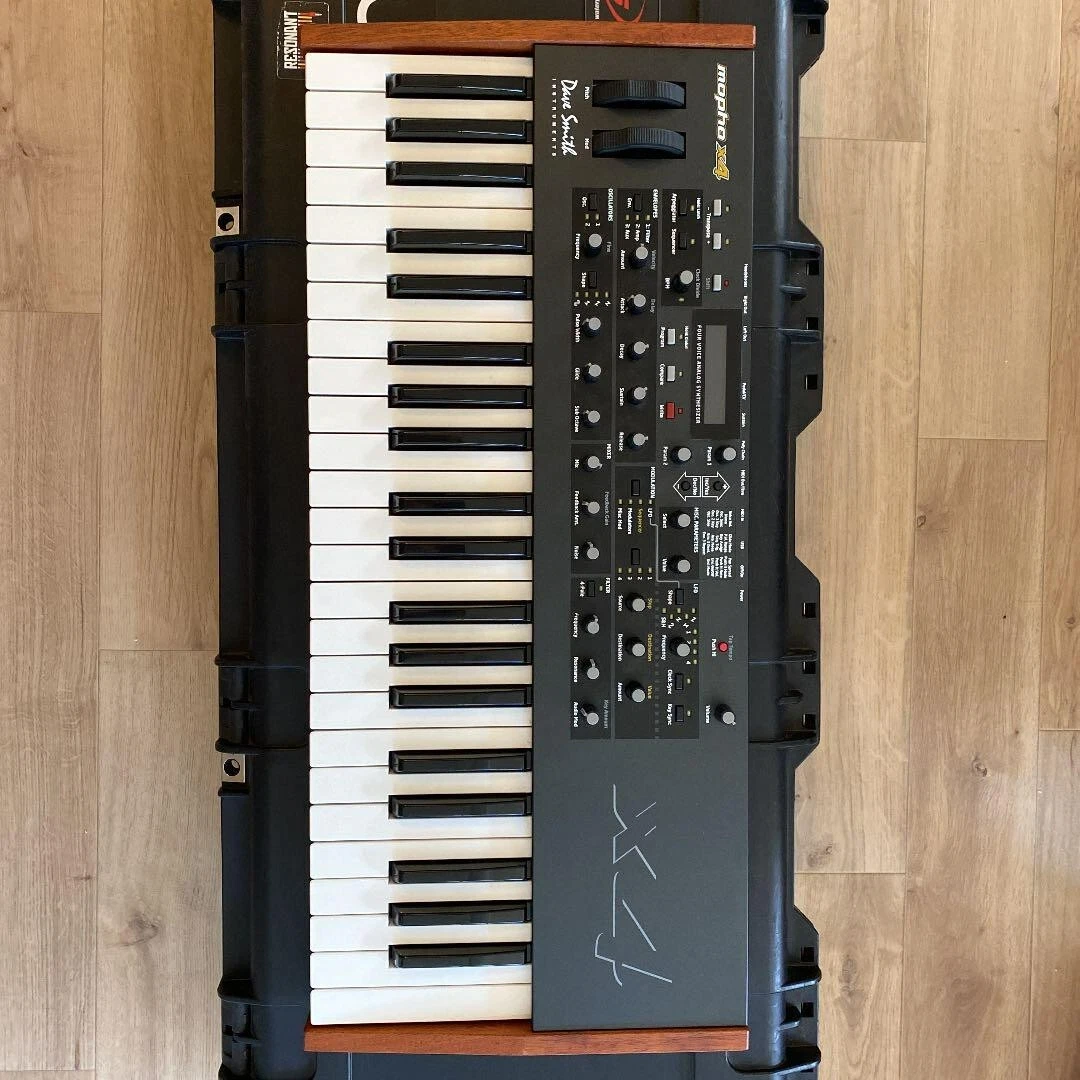 Dave Smith Instruments Mopho x4 Black | eBay