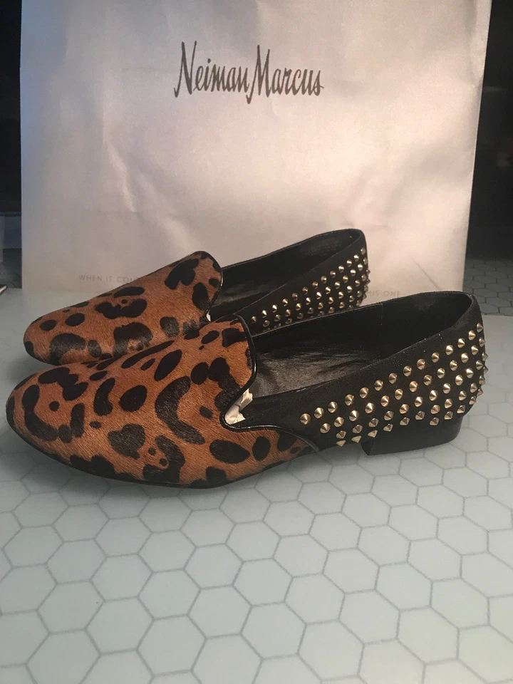 Zapatos planos con tachuelas Kelsi Dagger Francie negros leopardo pony talla 10 raros nuevos Foto 2 de 4