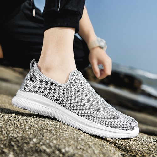 2023 Summer Men Casual Shoes Light Walking Breathable Comfortable Shoes 