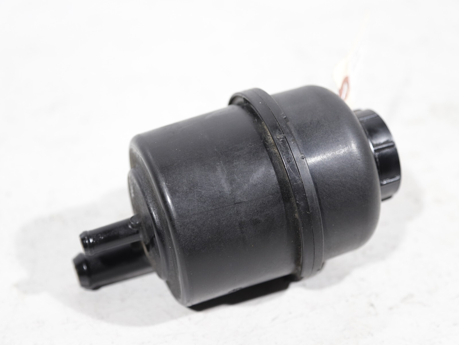2017-2020 MASERATI LEVANTE M161 POWER STEERING RESERVOIR TANK OEM 670034911