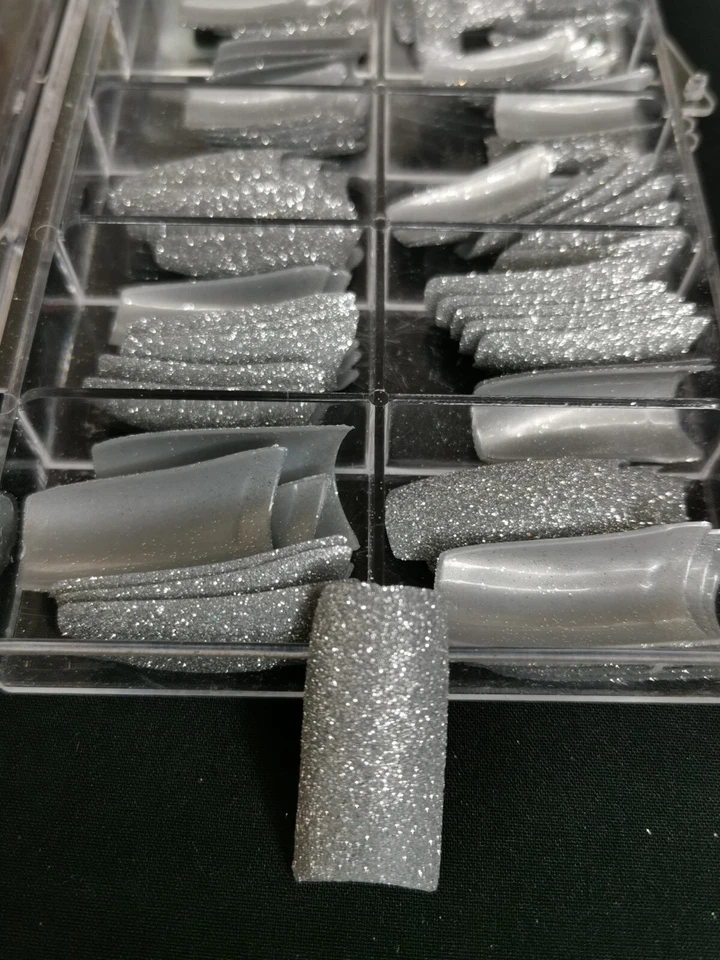 Pre Designed Nail Extension Tips - Image 2 of 2