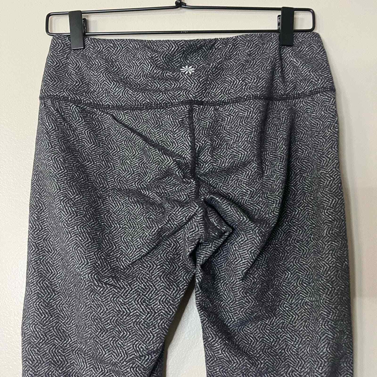 Athleta gray patterned crop cropped athletic legg… - image 6