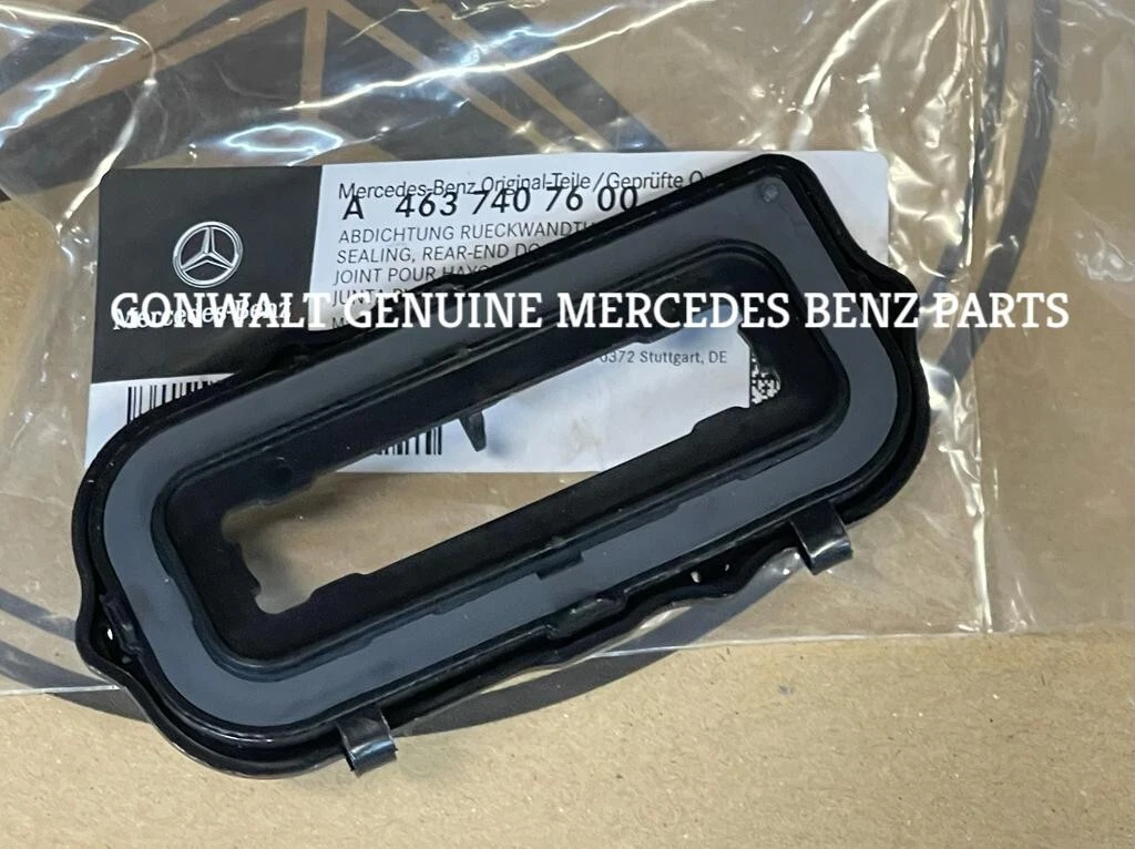 OEM 4637407600 Mercedes Benz Genuine G550 G63 AMG 2019-2021 Hinge 