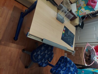 Moll desk and chair