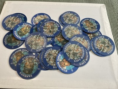 Lot of  30 Dave Winfield NY Yankees 1987 7-Eleven Slurpee Coins/Discs (#24)