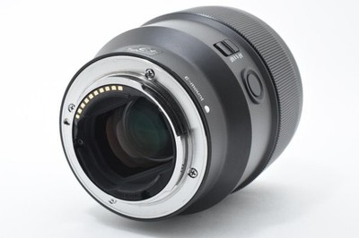 美品 ソニー FE 85mm F1.8 SEL85F18 AF レンズ　H105 SONY FE 85mm F1.8 SEL85F18 AF Lens (H105) - Stored in a