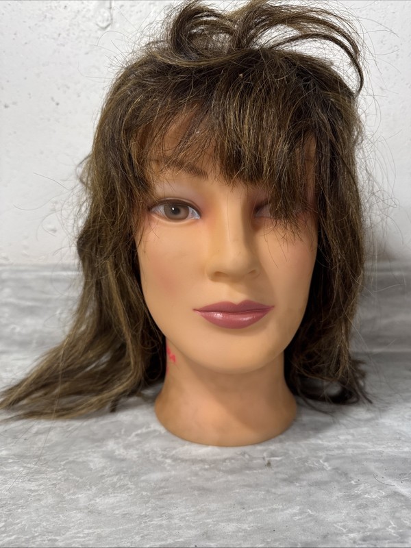 Toni & Guy Female Mannequin Head Hairdressing Model Mannequin Head