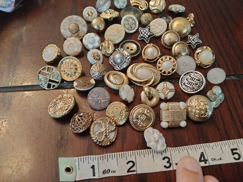 Vtg Gold button lot 50 buttons fancy costume craft mix plastic metal celestial - Picture 8 of 9