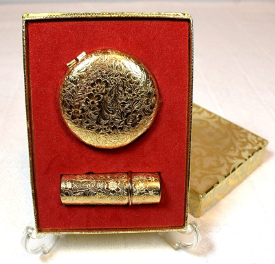 VAN CLEEF & ARPELS VTG REVLON 1950s Floral Gold Compact/Lipstick Set- Never Used