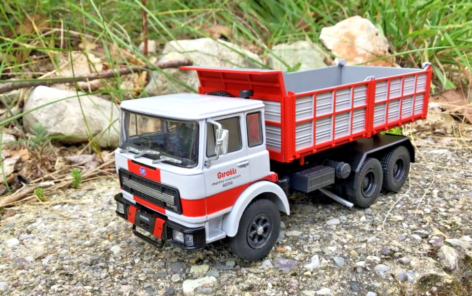 Camion Epoca Vintage Truck FiAT OM 300 P 6X4 1974 "GiROTTi" CAMiON TRUCK 1/43 - Immagine 4 di 4
