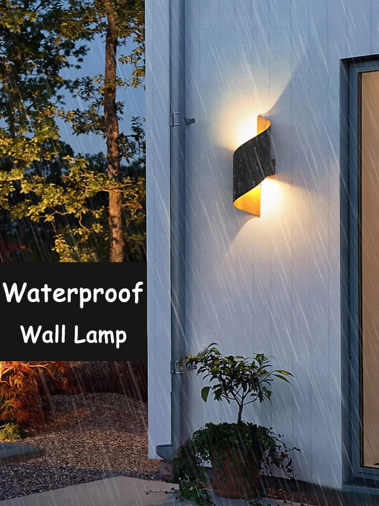 Gate 2024 wall light