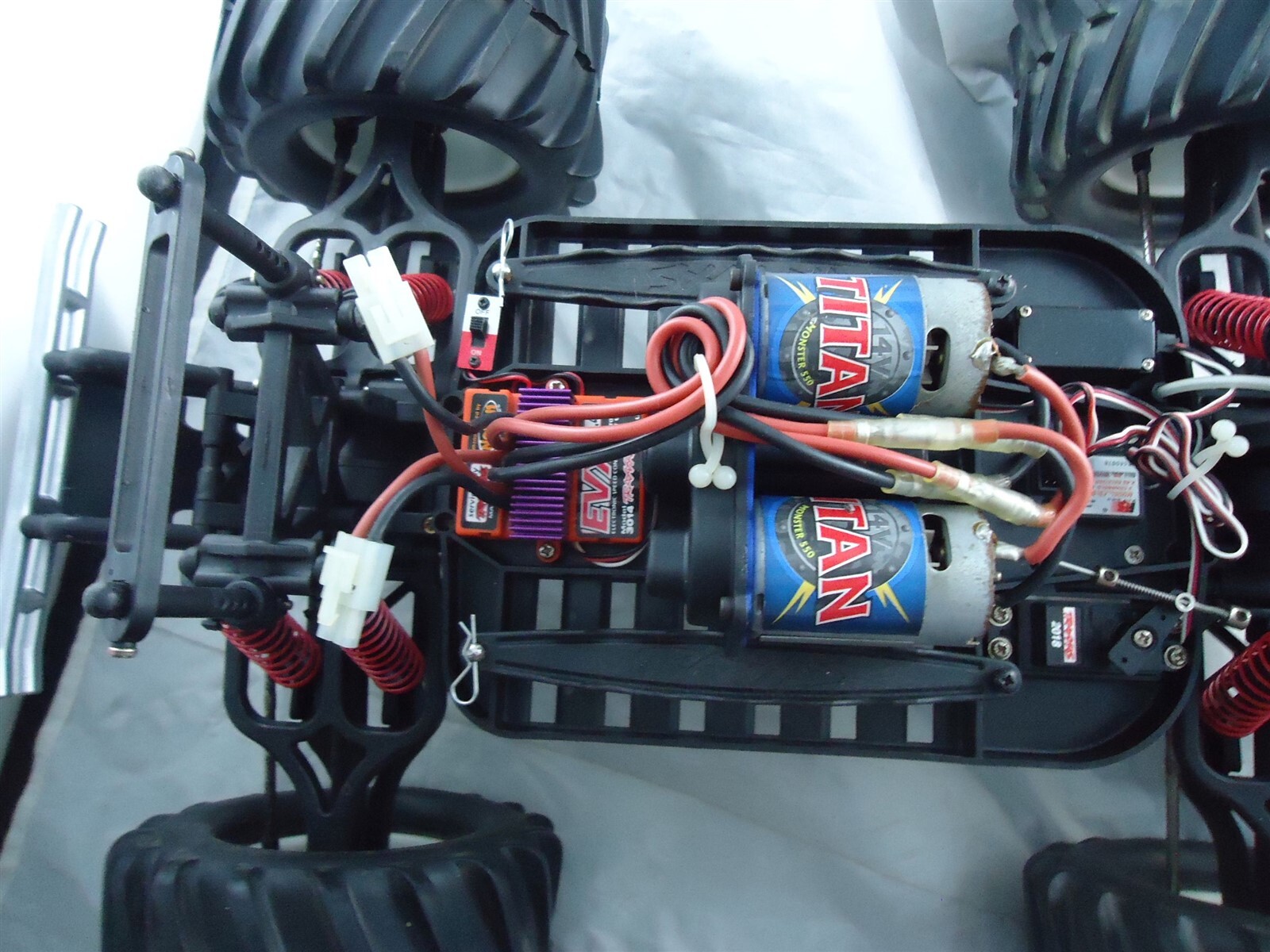 Traxxas E-Maxx 4WD Baja Bug 2-Speed Monster Truck w/Flysky 3CH Radio System