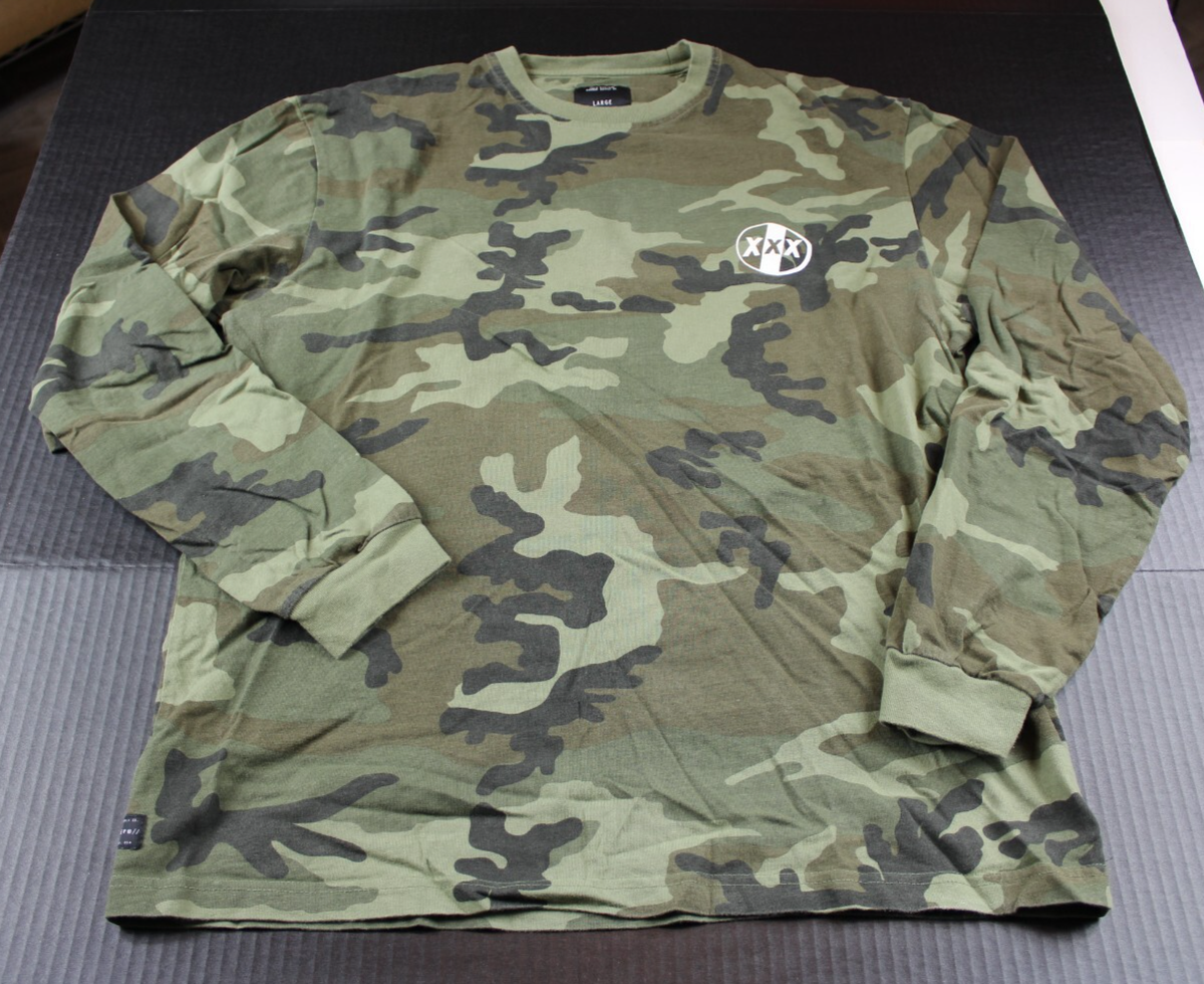 10 Deep Long Sleeve Camo Shirt Men's Large XXX Graphic Print T