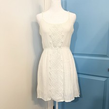 Just Be White Crochet Front Sleeveless Mini Dress Women’s Medium Boho Summer