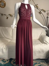 NWT Nightway Burgundy Lace Illusion Sequin Formal Dress Evening Size 4