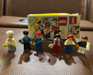 Vintage Lego 6302 LegoLand Town System Complete Includes Box NO Instructions