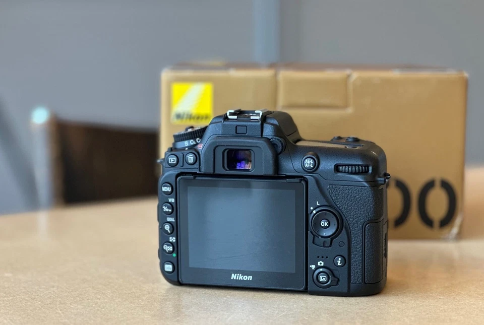 Nikon D7500 Gehäuse Aussteller (Inkl Ausw. MwSt) v händler Private-fotografie.nl - Bild 2 von 4