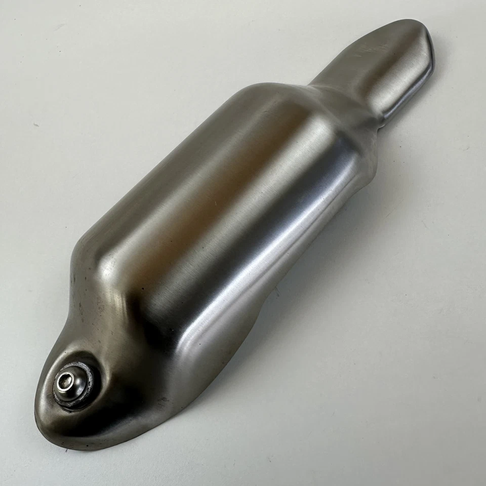 Крышка выхлопной системы Triumph Tiger 800 XR 2019 теплозащитная металлическая пластина T2205529 - Изображение 4 из 4