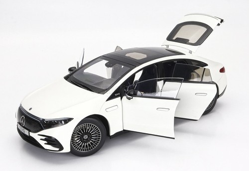 NZG MERCEDES BENZ EQS (V297) 2022 OPALITE WHITE BRIGHT Dealer Ed 1/18 Scale New! - Picture 3 of 5