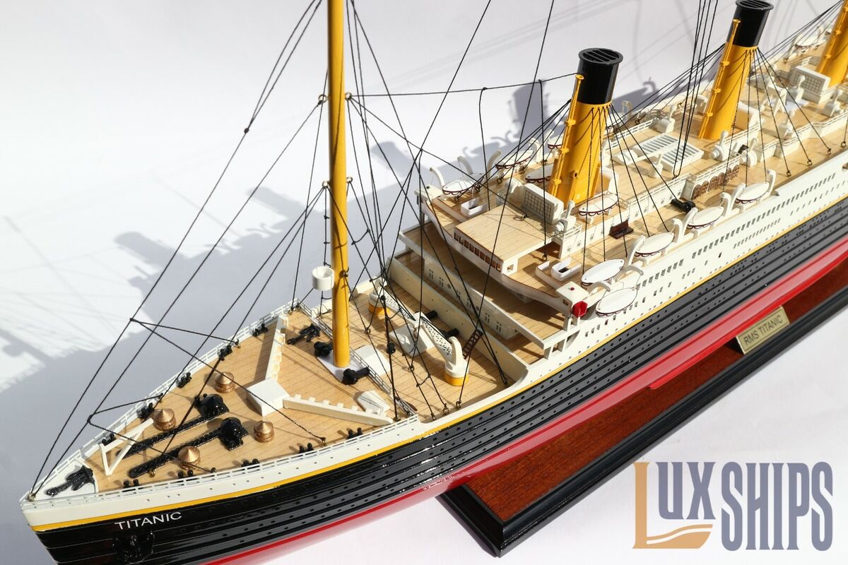 RMS Titanic Ship Model 100cm - RMS Titanic Model Ship | eBay RMS Titanic Ship Model 100cm - RMS Titanic Model Ship | eBay