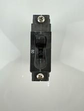 MIDNITE SOLAR MNEDC80 CIRCUIT BREAKER 80A 150VDC 1-POLE PANEL MOUNT