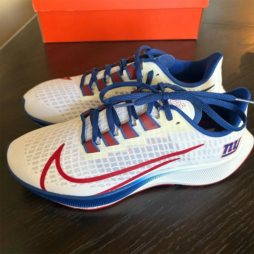 Nike Air Zoom Pegasus 37 New York Giants for Sale  display picture 2