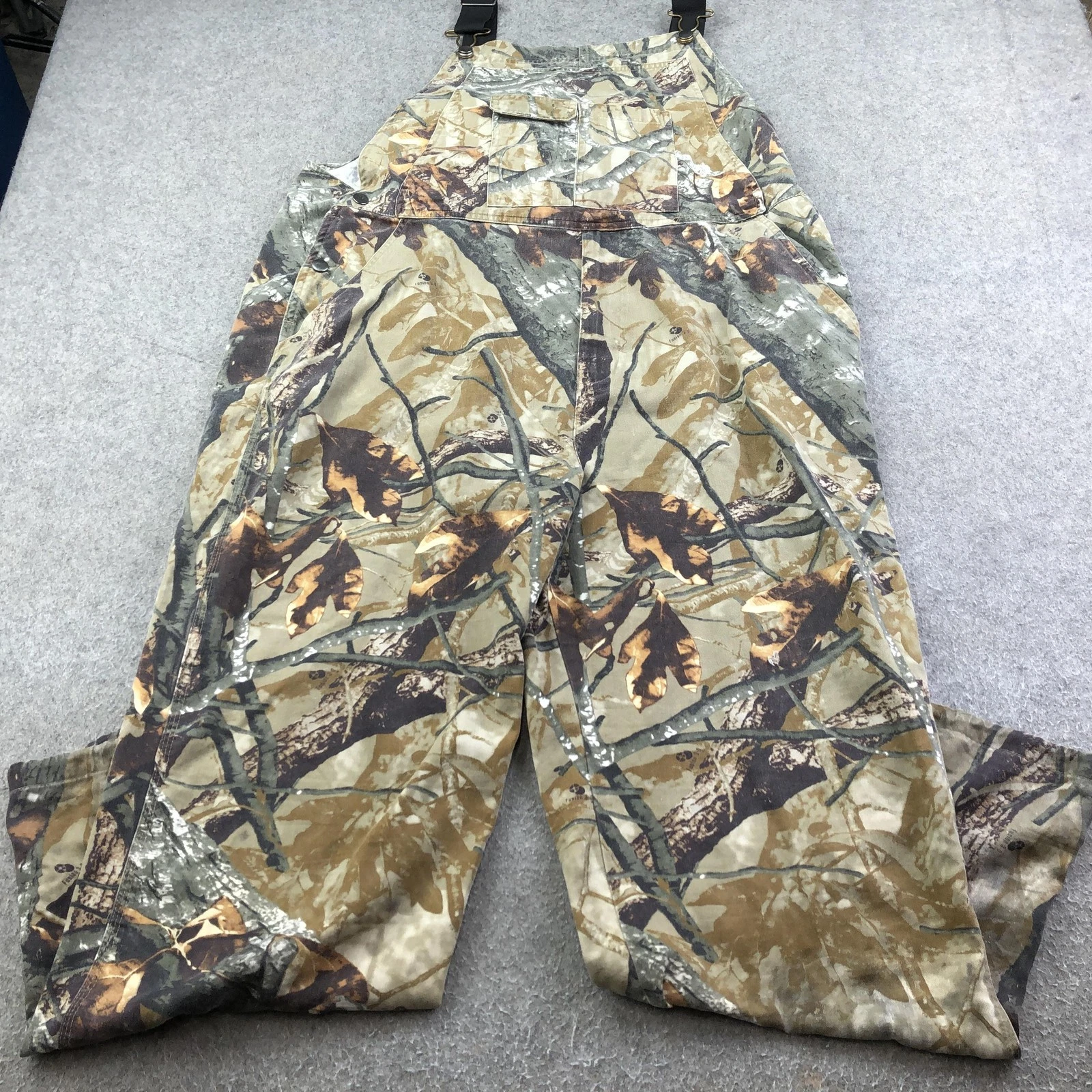 Outfitters Ridge Bib Overalls Mens XL Camo Cotton Hunting Workwear Outdoor
Opens in a new window or 