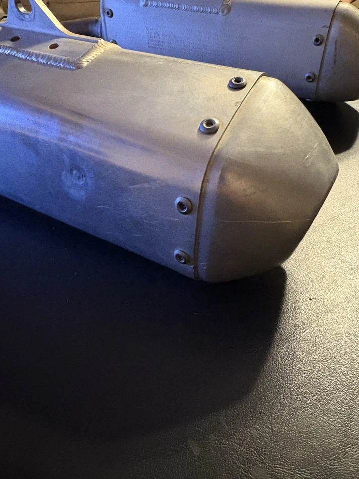 Honda Crf250r 2014-2017 2015 OEM doble silenciador deflector tubo en Y par Foto 4 de 4